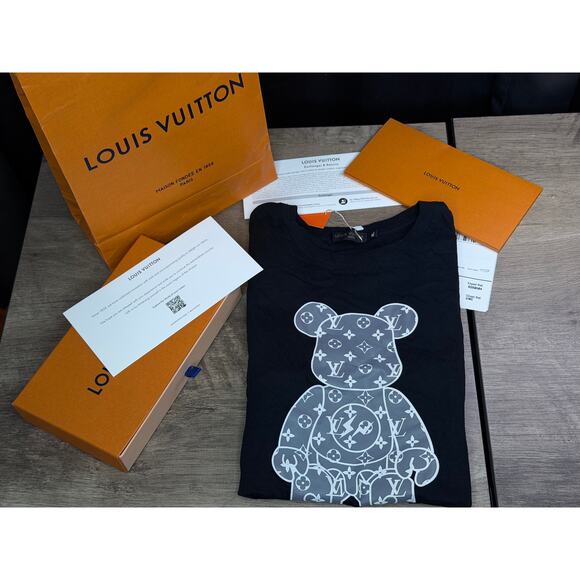 Louis Vuitton Bearbrick Graphic Logo Black T Shirt Size XL New With Packaging - Picture 1 of 7